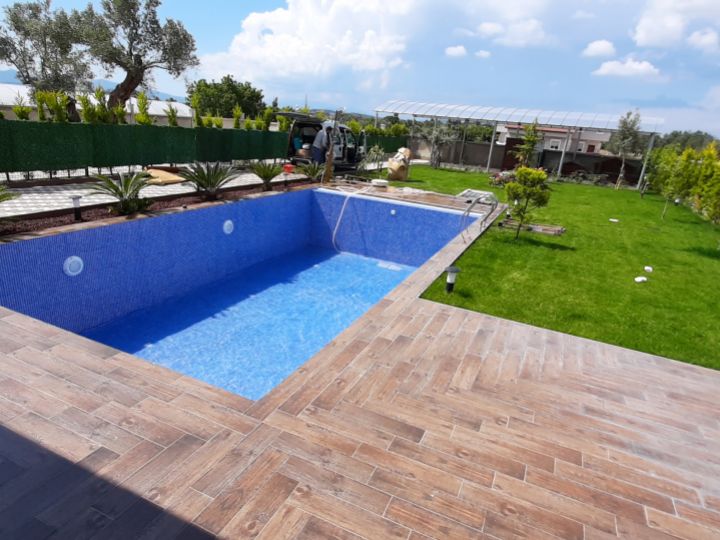 Urla Villa Havuzu